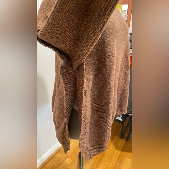 H by Halston Turtleneck Sweater Size Large - Picture 6 of 9